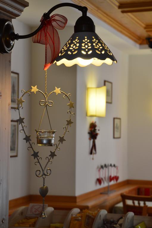 Hotel Garni Carpe Diem Vigo di Fassa Kültér fotó