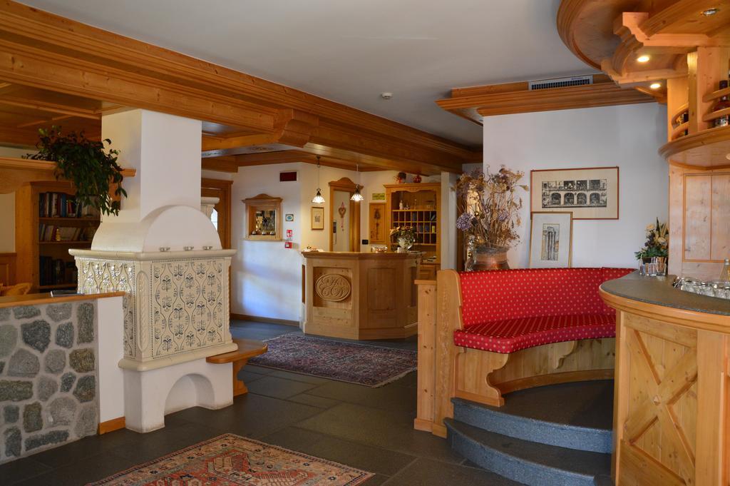 Hotel Garni Carpe Diem Vigo di Fassa Kültér fotó