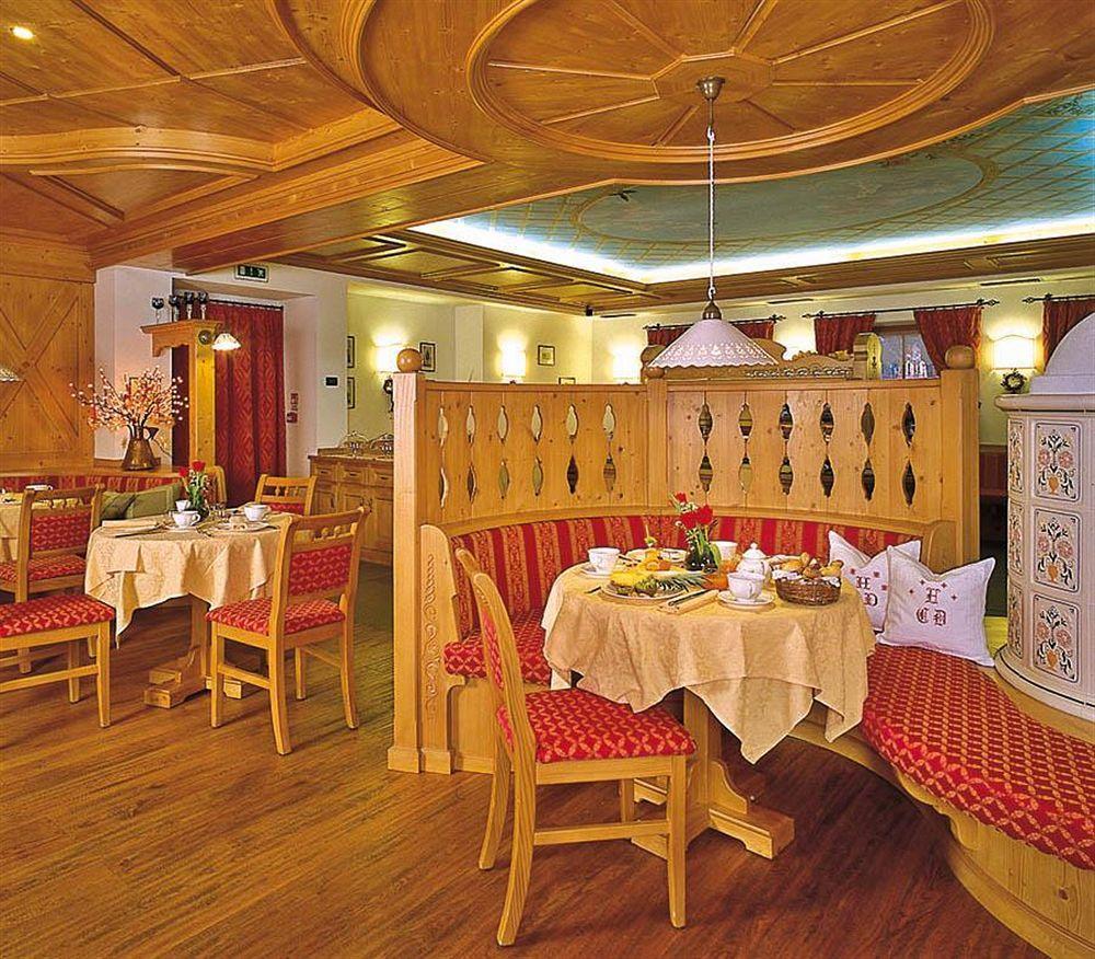 Hotel Garni Carpe Diem Vigo di Fassa Kültér fotó